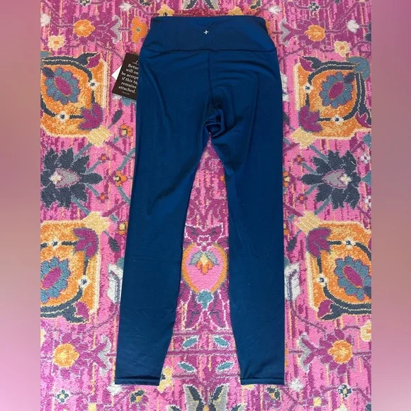 Tuckernuck Harbor Blue High Rise Long Compression Spandex MacKenzie Legging - Picture 4 of 5